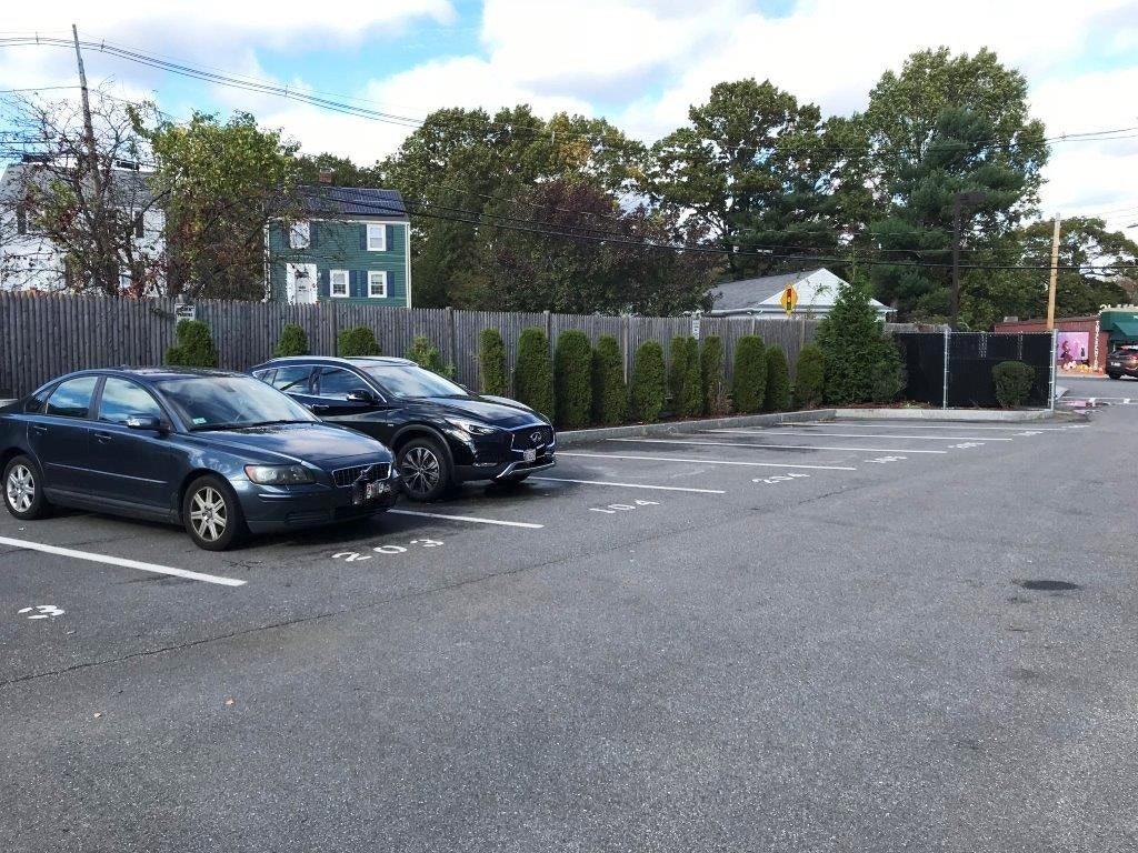 18 Needham St #204 - Photo 3 of 14