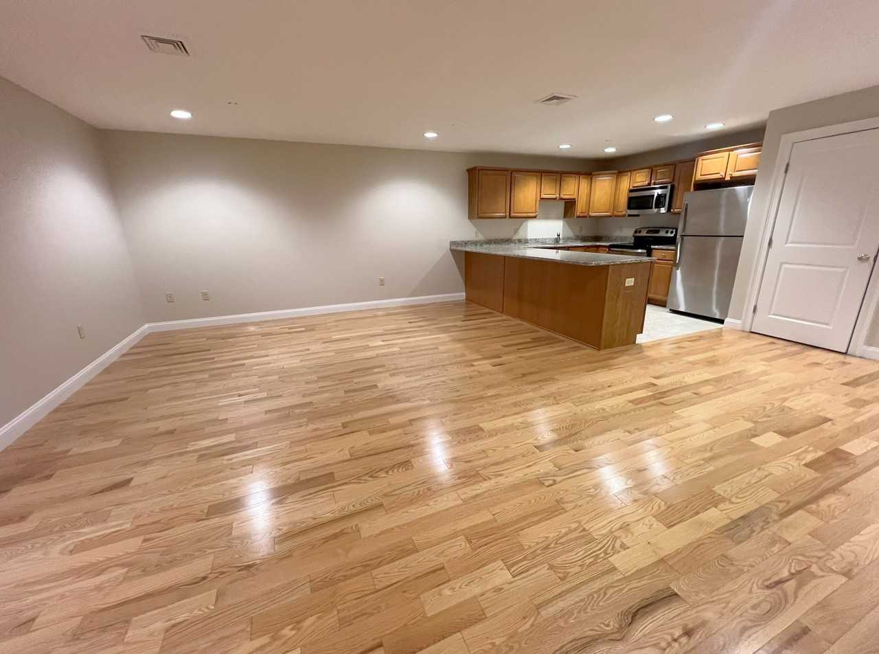 18 Needham St #204 - Photo 4 of 14