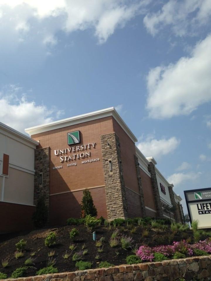 321 Washington St #201 - Photo 3 of 16