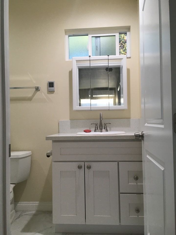 221 W Ash Ave #NA - Photo 4 of 7