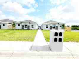 featured image of 2109 Stauffer St Unit 3