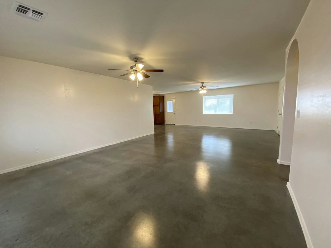 25009 East Chaplain Lane - Photo 2 of 30