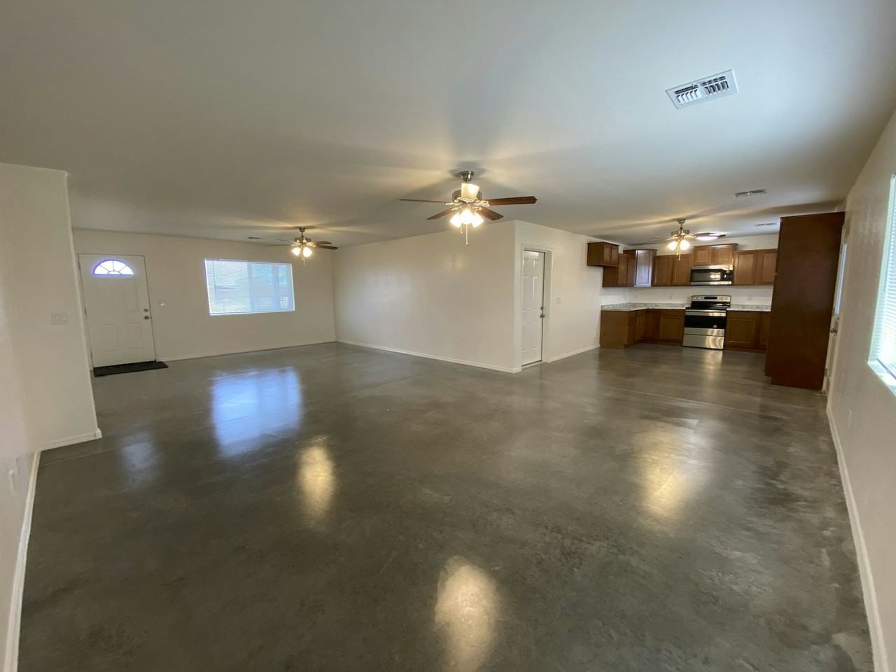 25009 East Chaplain Lane - Photo 3 of 30