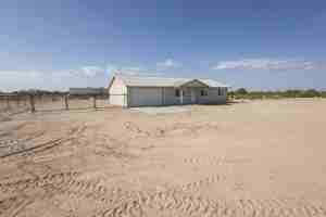 featured image of 20661 E Leavitt Ln