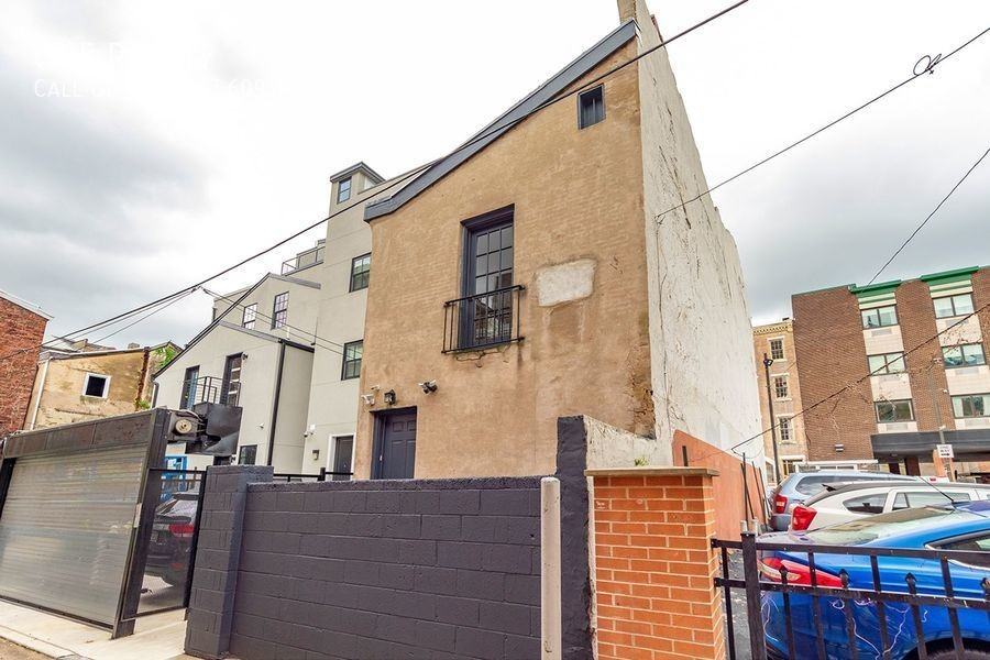 1516 Addison St - Photo 2 of 10