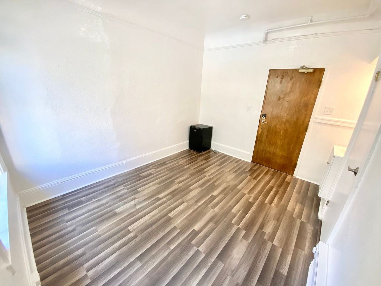 1010 Bush Street - Photo 3 of 20