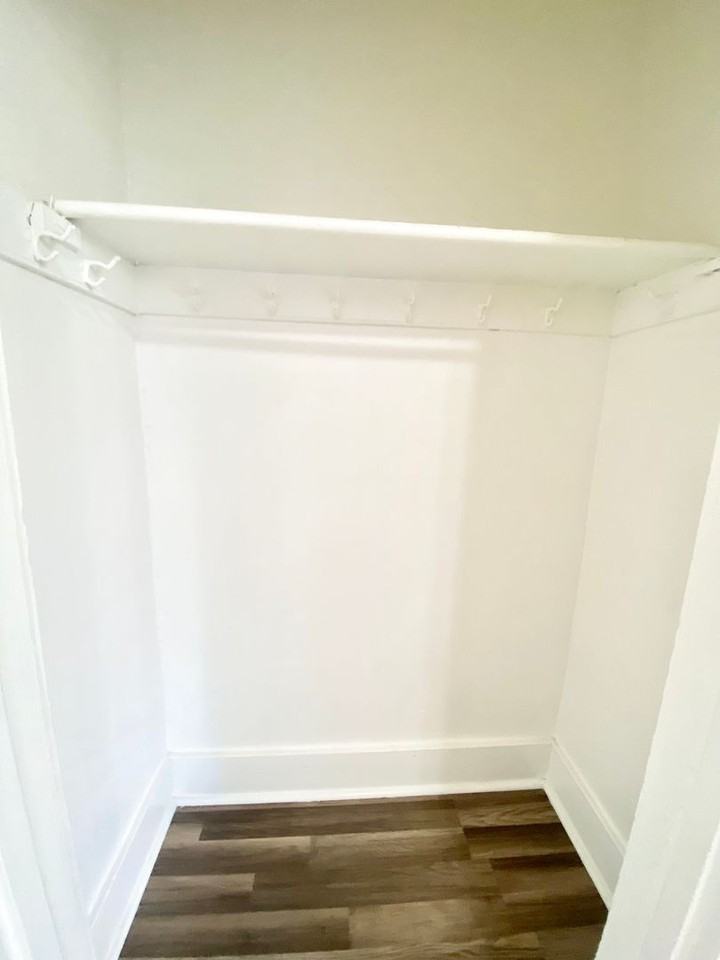 1010 Bush Street - Photo 4 of 20