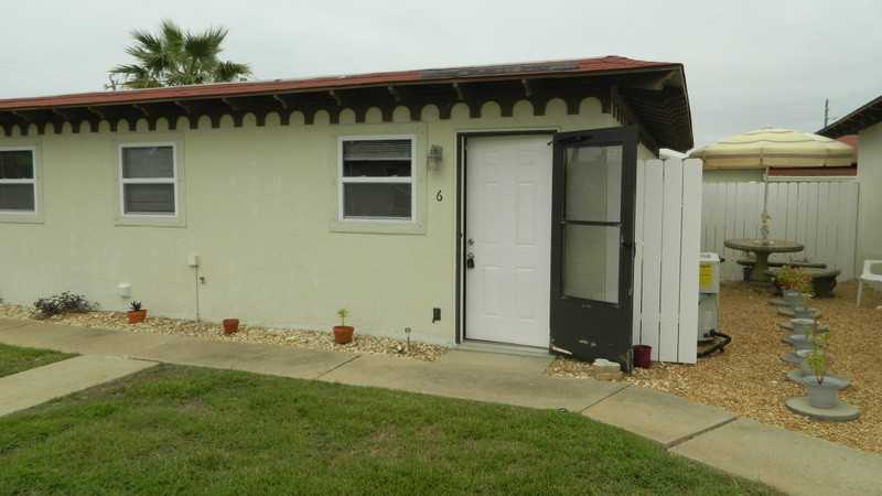 5500 Beach Dr - Photo 3 of 15