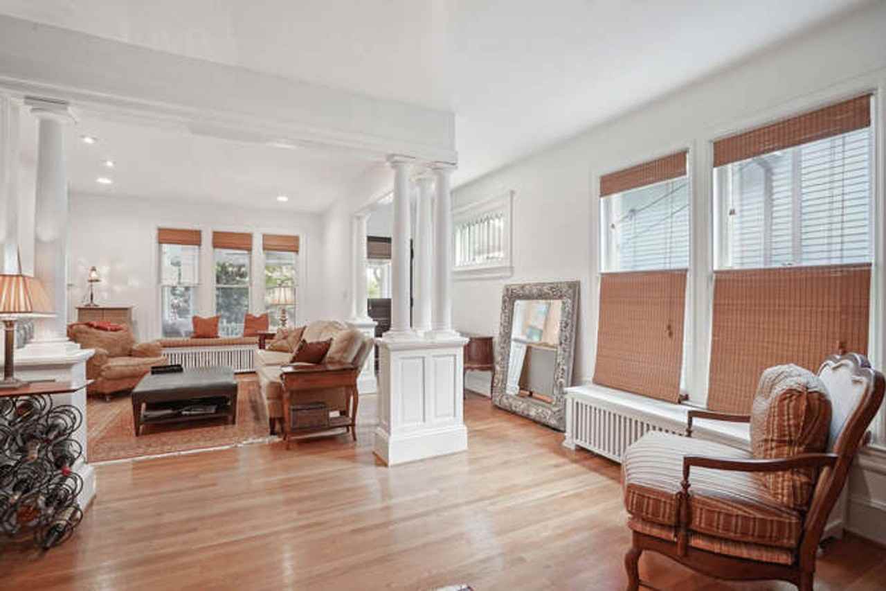 2924 Newark St Nw ##Nw - Photo 5 of 26