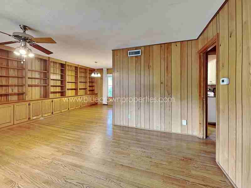 6538 Ridgemont Dr - Photo 3 of 17