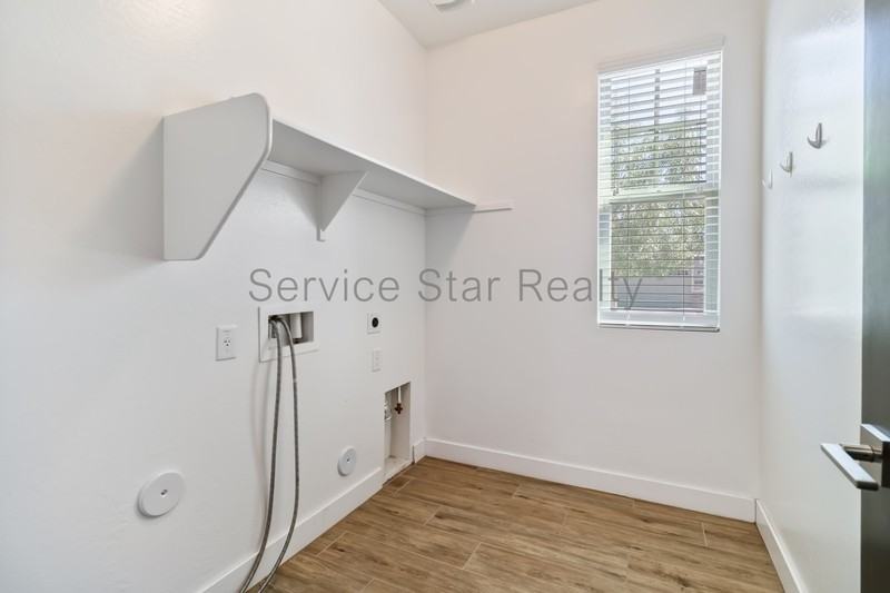 25312 N 20th Ave - Photo 6 of 22