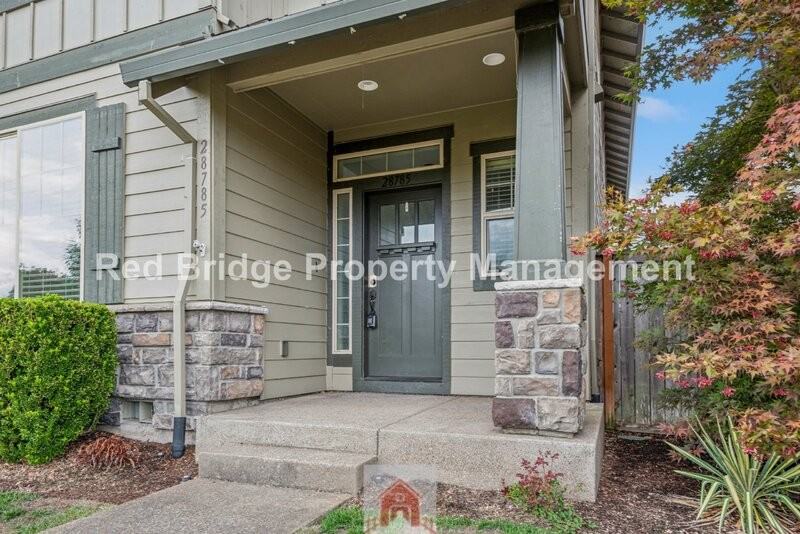28785 Sw Coffee Lake Dr - Photo 2 of 50