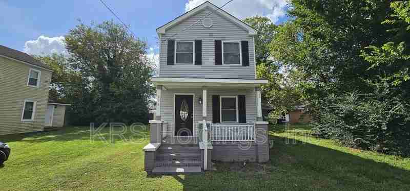 410 Oak St - Photo 4 of 15