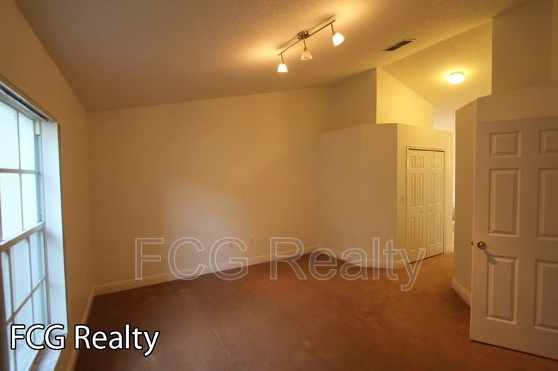 705 Briargrove Ave - Photo 2 of 14