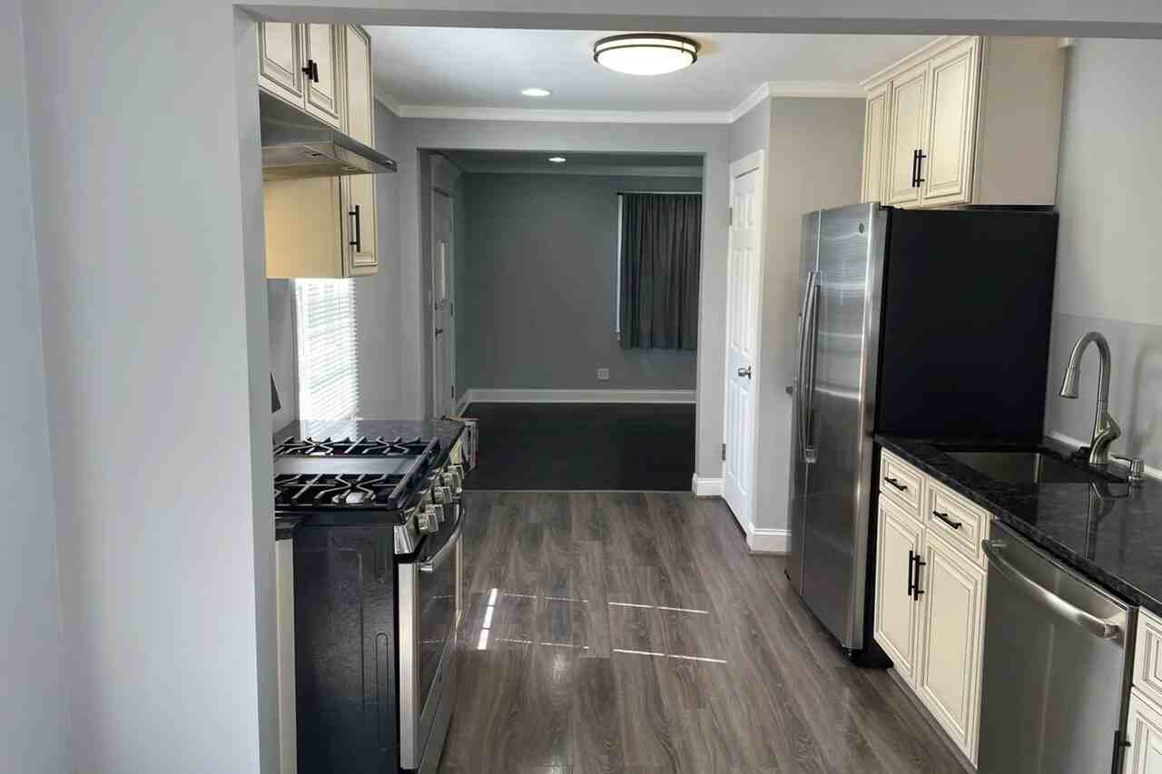 4117 71st Ave - Photo 2 of 22