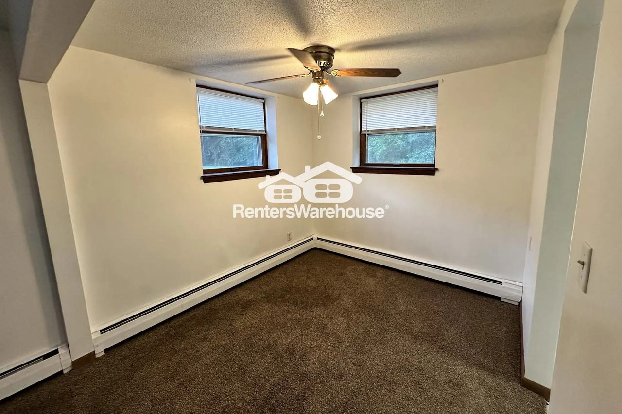 1677 Mcafee St - Photo 2 of 14