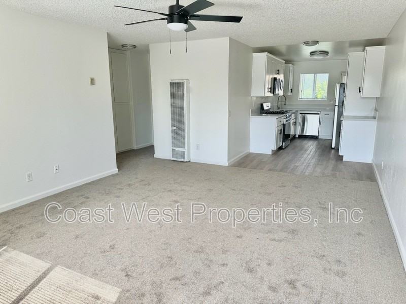 3539 Roosevelt St #3539D