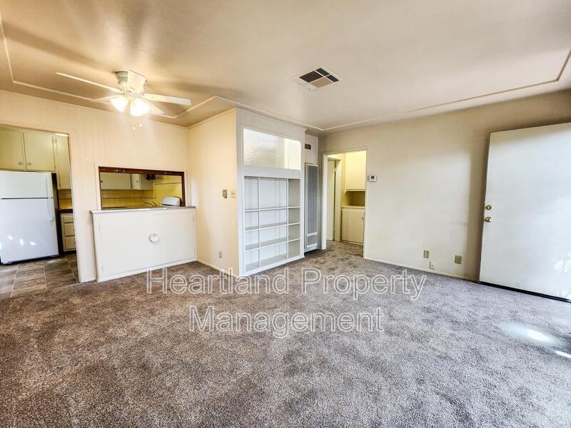 5127 Wilson St - Photo 4 of 9