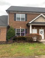 featured image of 1715 Stonebriar Dr Ne
