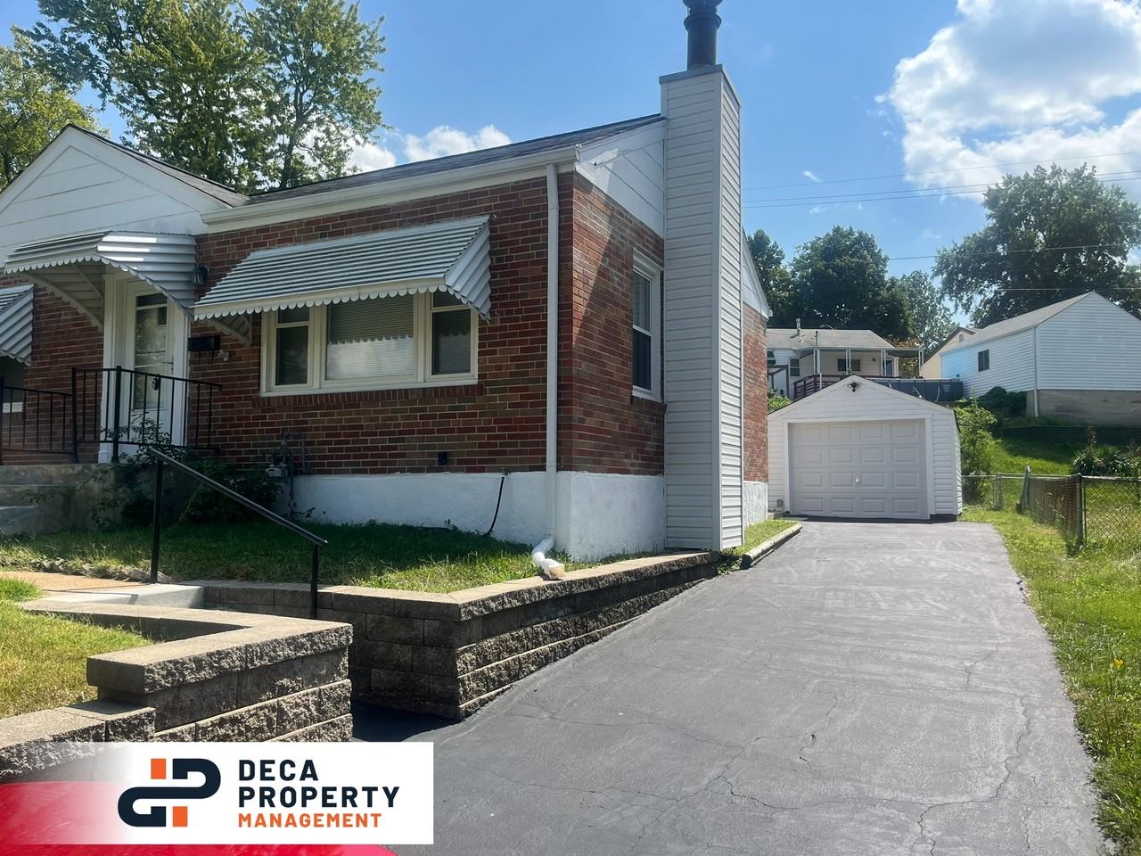 10258 Breckenridge Rd - Photo 2 of 19