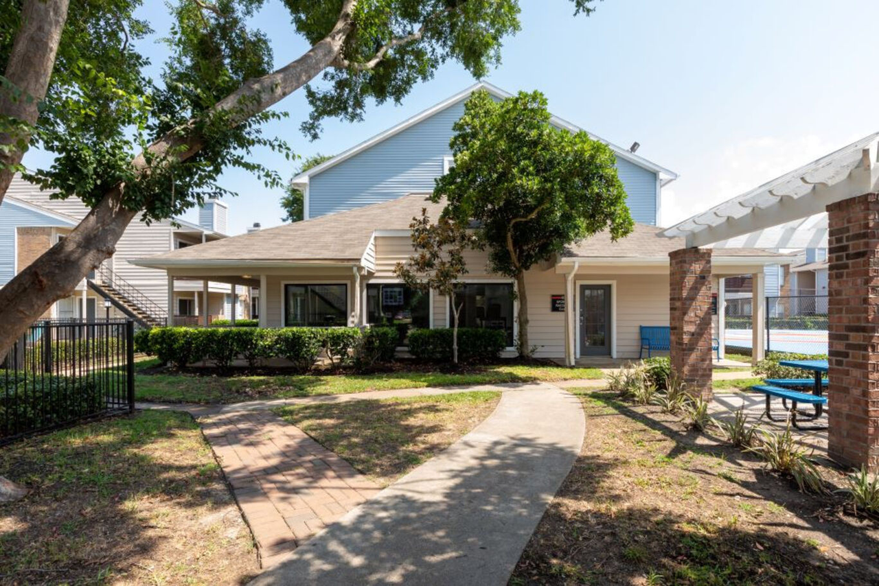 The Gallery at Katy - Photo 5 of 23