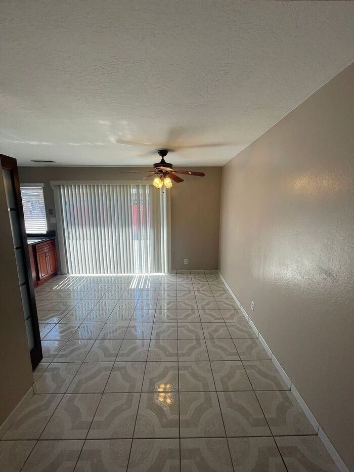 2682 Oliver Dr - Photo 3 of 12