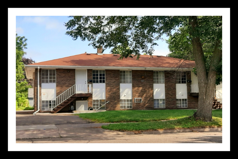 1111 West Minnehaha Avenue - Photo 2 of 5