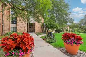 featured image of 9993 W North Ave