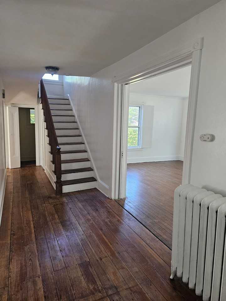 176 W Main St - Photo 5 of 14