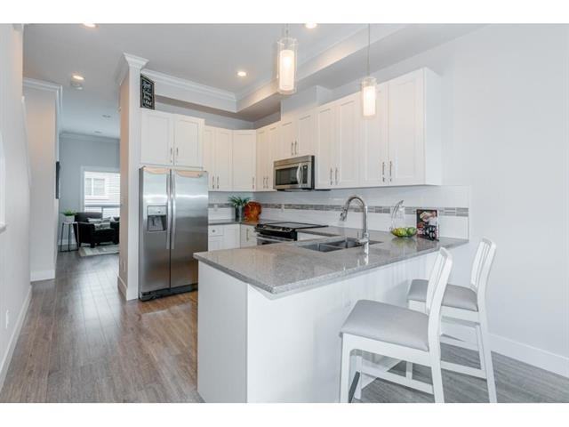 6945 185 Street - Photo 5 of 25