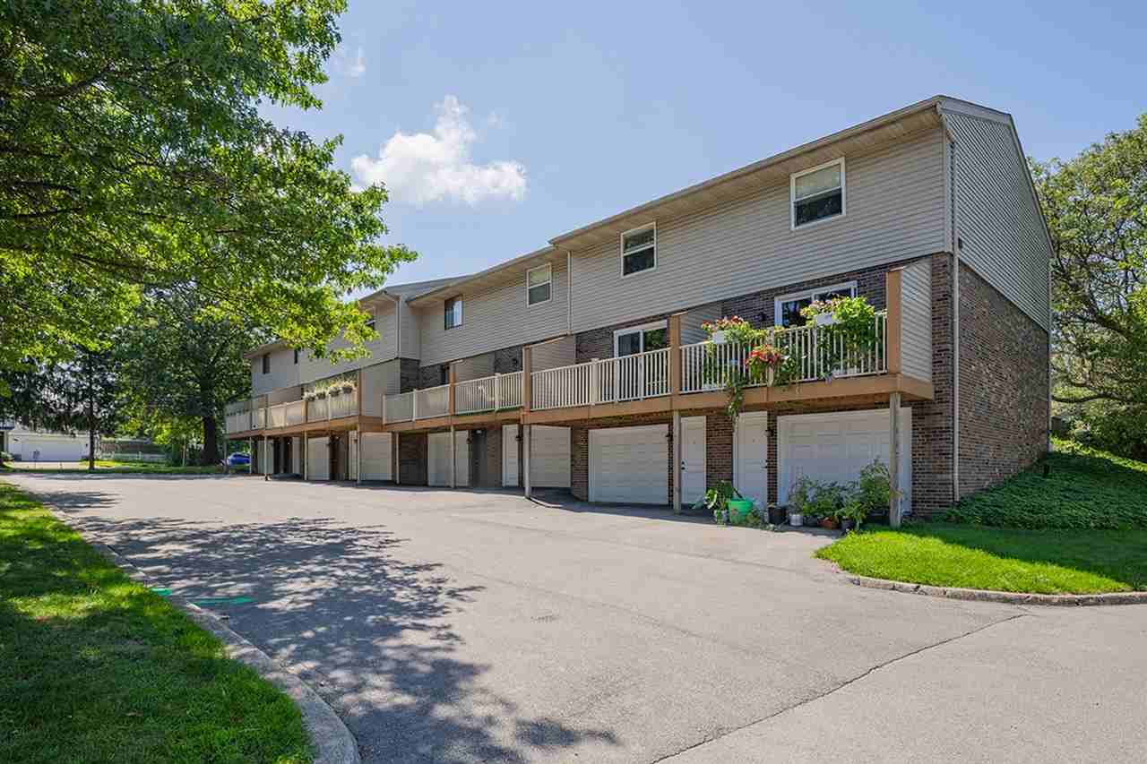 Willowood Village Apartments & Townhomes - Photo 2 of 42