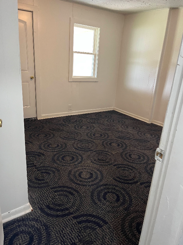 605 West Jefferson Street - Photo 3 of 3