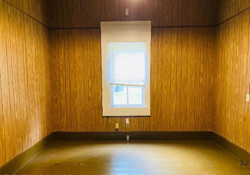 411 Gordon Street - Photo 4 of 8