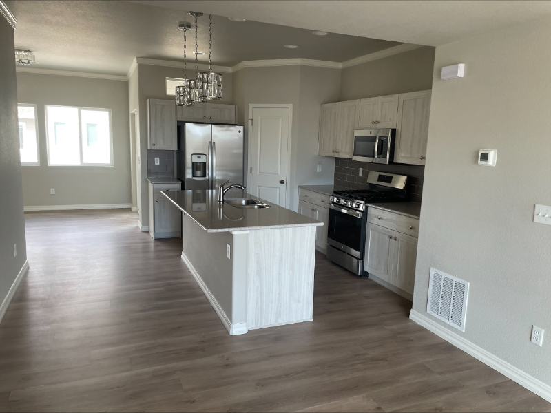 7864 Bone Creek Point - Photo 5 of 15