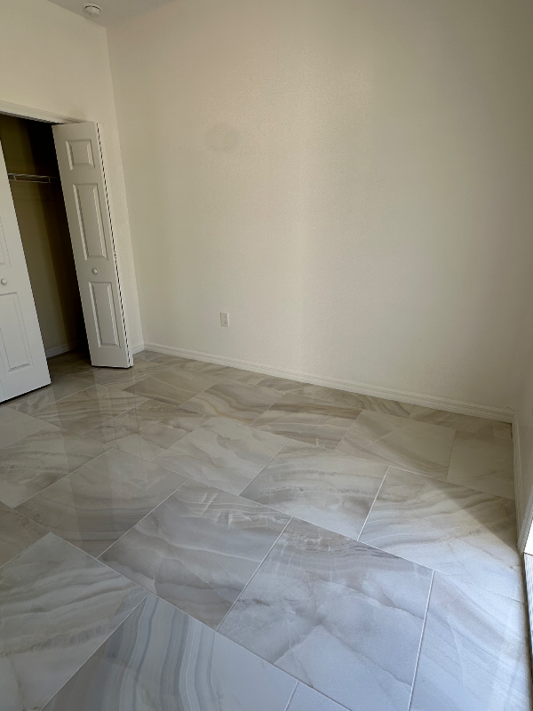 815 Wells Ave - Photo 6 of 14