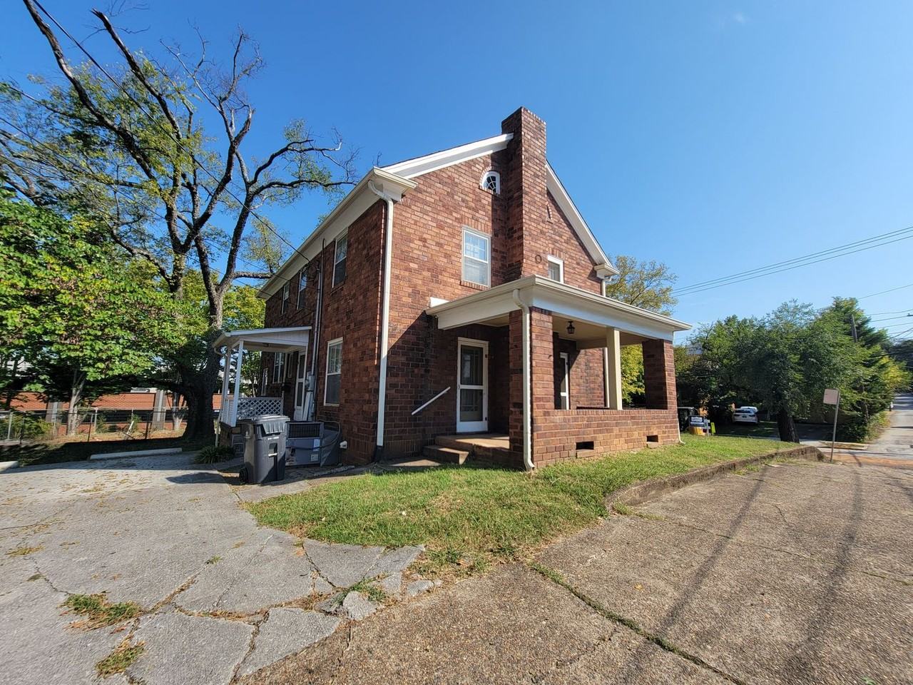 509 18th St - Photo 3 of 16