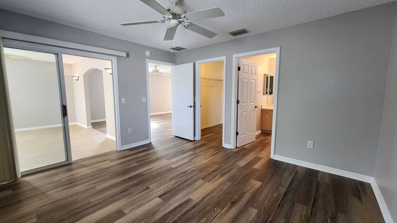 2095 Burroughs Rd - Photo 5 of 21