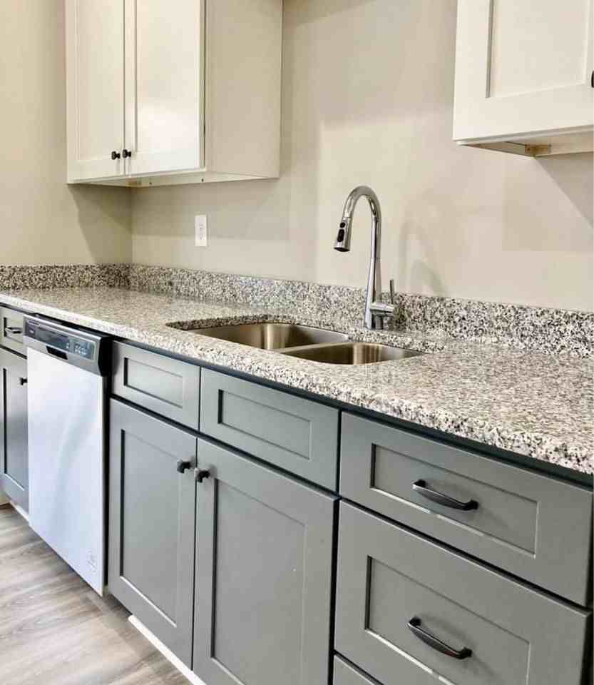 Maid Marian Ln Ne #1125 - Photo 4 of 25