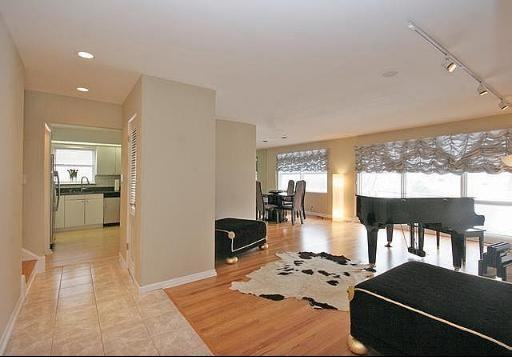 237 Sunset Dr #NA - Photo 2 of 15
