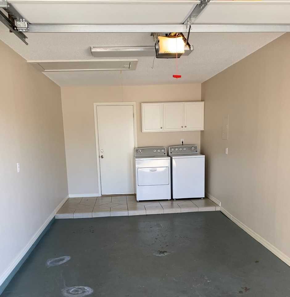 1214 Backus St #NA - Photo 3 of 20