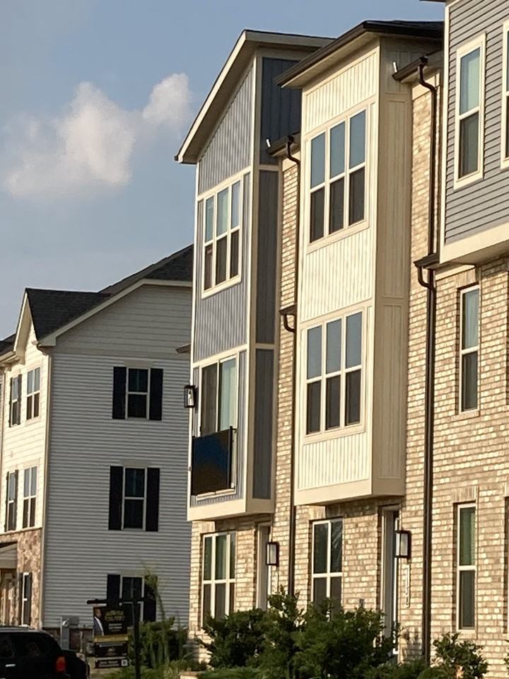 1136 Patuxent Greens Dr #1136 - Photo 3 of 30