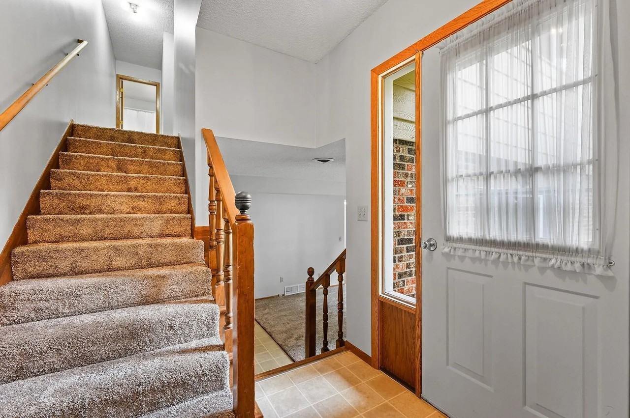 901 Poplar St #901 - Photo 2 of 15