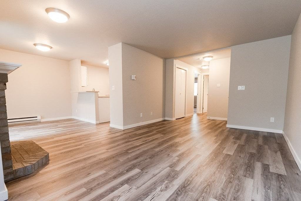 Cambridge on Seventh - Photo 3 of 20