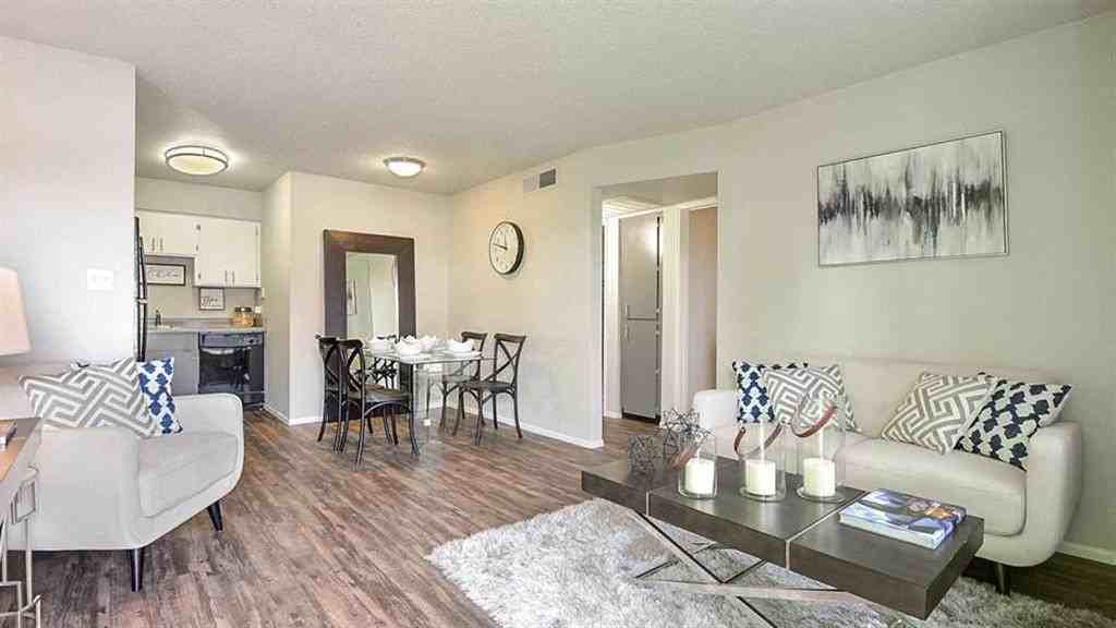 Mesa Station Apartments - Photo 2 of 36