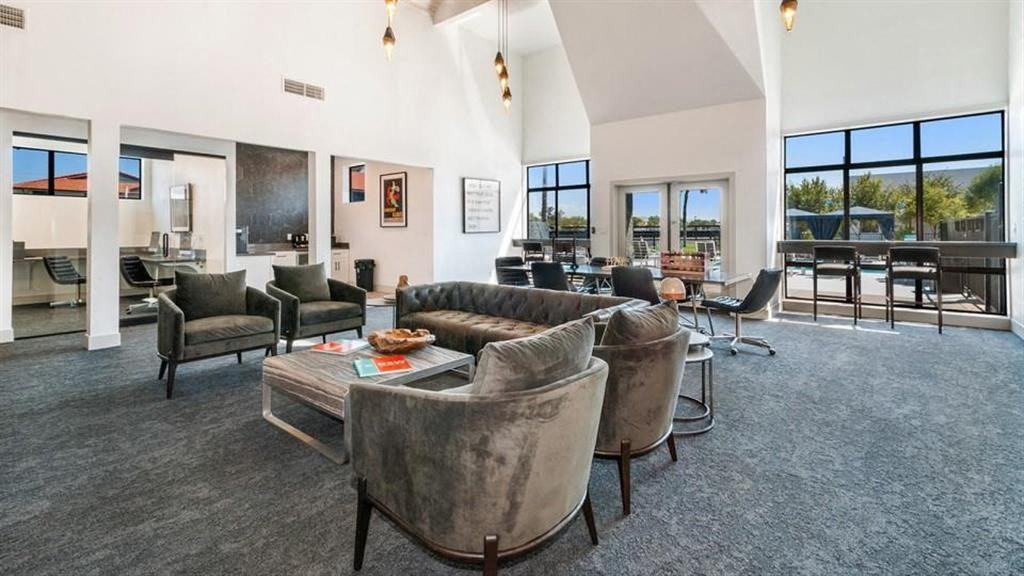 Mesa Station Apartments - Photo 5 of 36