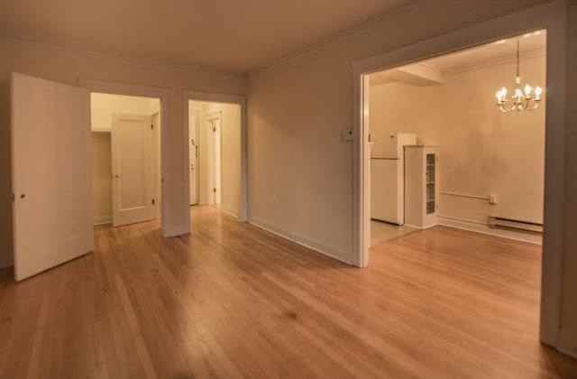 Union Arms - Photo 2 of 5