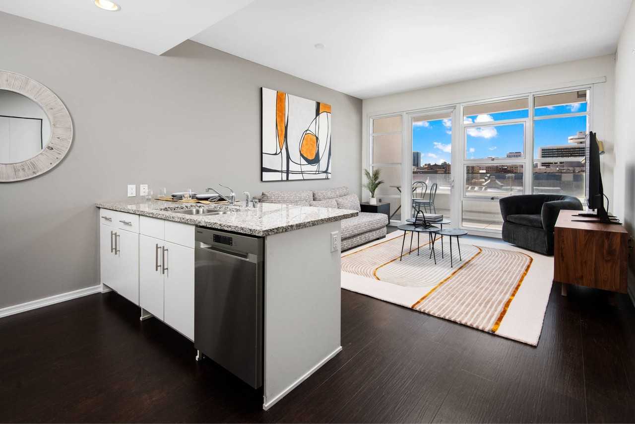 The Moderne - Photo 2 of 50