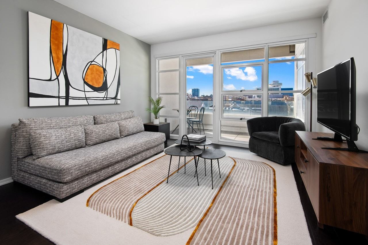 The Moderne - Photo 3 of 50