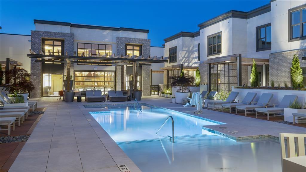 Hazel Southpark - Photo 2 of 52