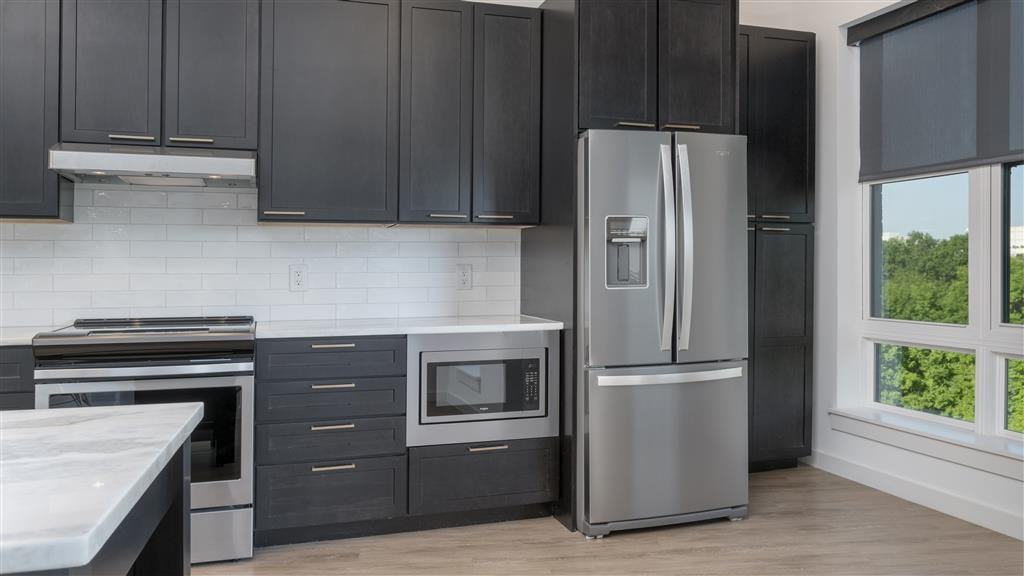 Hazel Southpark - Photo 7 of 52